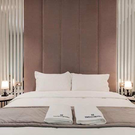 Troci Hotel Kamez エクステリア 写真
