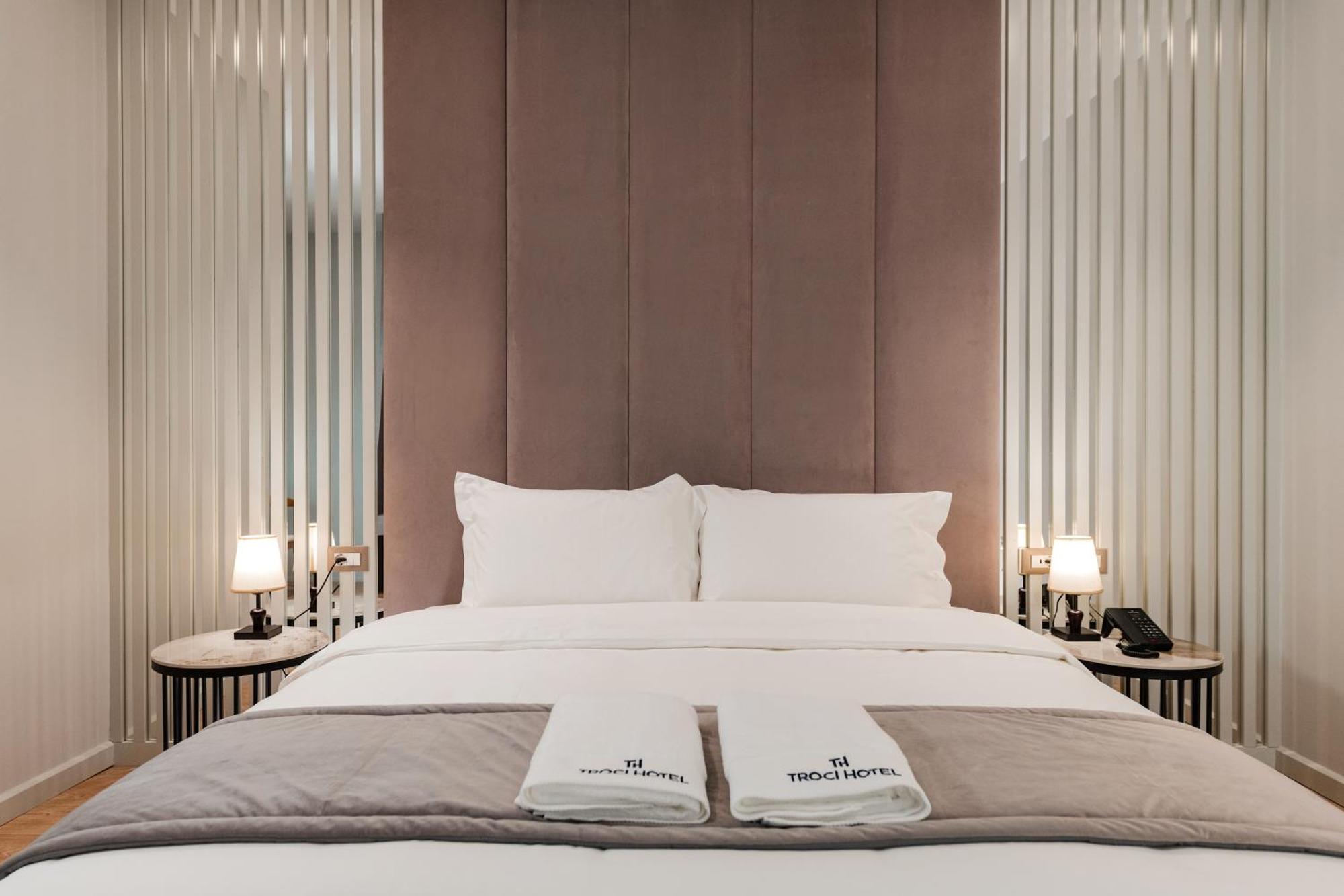Troci Hotel Kamez エクステリア 写真
