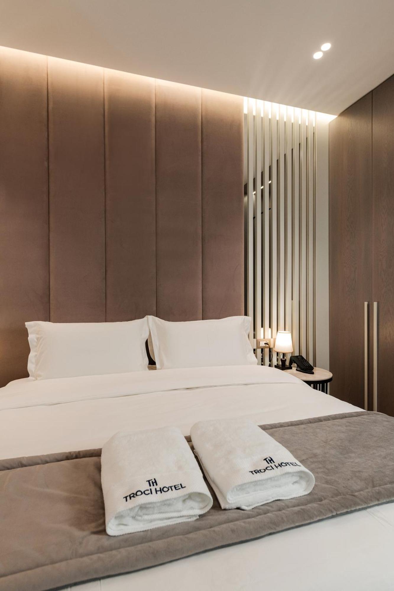 Troci Hotel Kamez エクステリア 写真