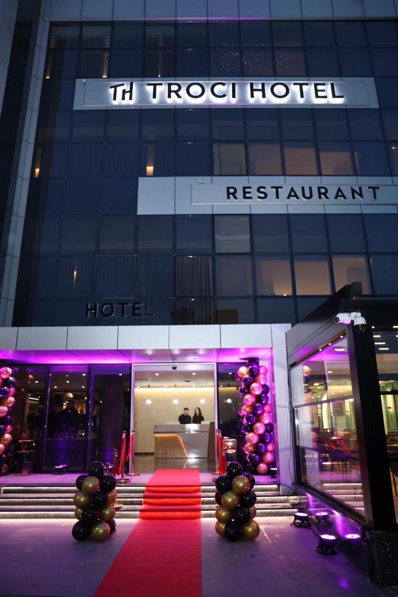 Troci Hotel Kamez エクステリア 写真